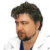 Врач Новиков Олег Евгеньевич