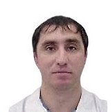 Врач Нурлыгаянов Леонид Альбертович