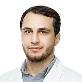 Врач Нурмагомедов Арслан Алиевич