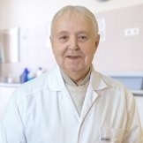 Врач Объездов Виктор Викторович