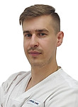 Врач Окуневич Матвей Владимирович