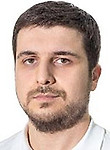 Врач Омаров Артур Русланович