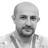 Врач Омаров Мурад Гаджиевич