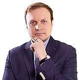 Врач Овчаров Иван Владимирович