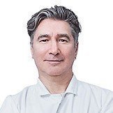 Врач Пантелеев Валерий Валентинович