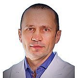 Врач Парахин Юрий Вениаминович