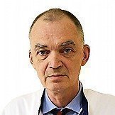 Врач Пархоменко Олег Викторович