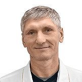 Врач Перевалов Евгений Александрович
