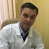 Врач Пермяков Роман Александрович