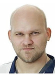 Врач Петров Даниил Дмитриевич