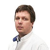 Врач Петров Дмитрий Юрьевич