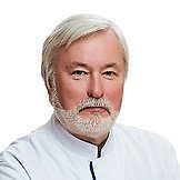 Врач Петров Николай Владимирович