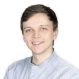 Врач Петровский Артем Эдуардович