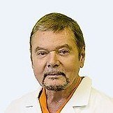 Врач Пиунов Павел Александрович