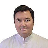 Врач Плихунов Леонид Витальевич