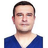 Врач Плотников Павел Борисович