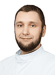 Врач Плужников Сергей Иванович