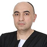 Врач Погосов Аркадий Геннадьевич