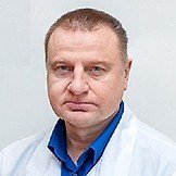 Врач Попов Юрий Николаевич