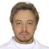 Врач Пожаров Иван Николаевич