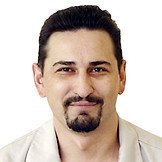 Врач Праулов Валерий Михайлович