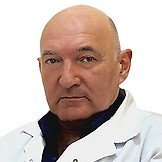 Врач Рафаелян Арменак Владимирович