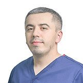 Врач Рамазанов Вюгар Шахидович