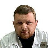 Врач Расщупкин Денис Сергеевич