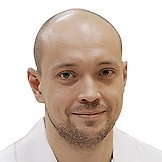 Врач Резник Александр Олегович
