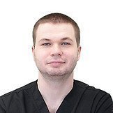 Врач Самсонов Андрей Романович