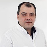 Врач Сардарян Смбат Самвелович
