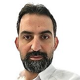 Врач Сармини Самер Собхиевич