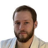 Врач Селезнев Василий Андреевич