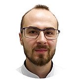 Врач Серебряков Даниил Григорьевич