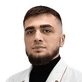 Врач Шавлаев Руслан Хасейнович