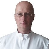 Врач Шевченко Максим Борисович