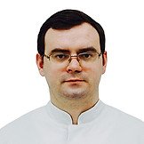 Врач Щербаков Максим Алексеевич