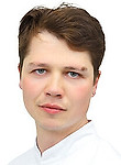 Врач Шульгин Максим Александрович