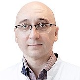 Врач Шушаков Матвей Юрьевич