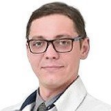 Врач Шустов Владимир Александрович