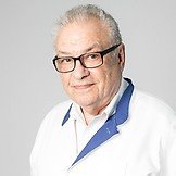 Врач Шварцман Наум Айзикович
