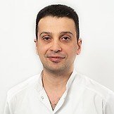 Врач Симонян Тигран Федорович