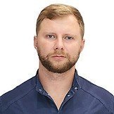 Врач Сказкин Владислав Александрович
