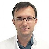 Врач Слесарев Вячеслав Викторович