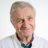 Врач Смирнов Олег Алексеевич
