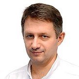 Врач Стариков Сергей Михайлович