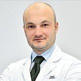 Врач Степнадзе Василий Тариелович