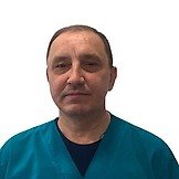 Врач Сучков Виталий Семенович