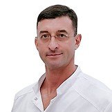 Врач Суховерхов Роман Игоревич