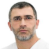 Врач Сулейманов Султан Нурадинович